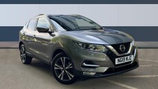 Nissan Qashqai 1.3 DiG-T N-Connecta 5dr Petrol Hatchback